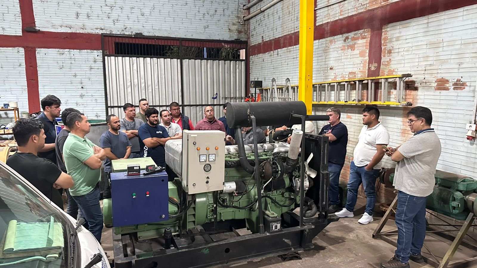 Práctica técnica con generador en Electroservis Academy