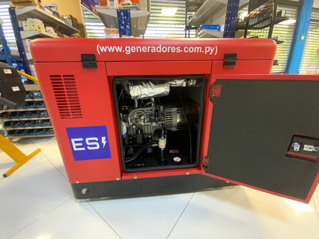 Generador eléctrico 12 KVA trifasico